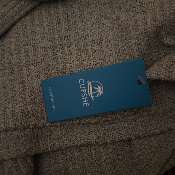 Cupshe Gray Pajama Set - Picture 4 of 4